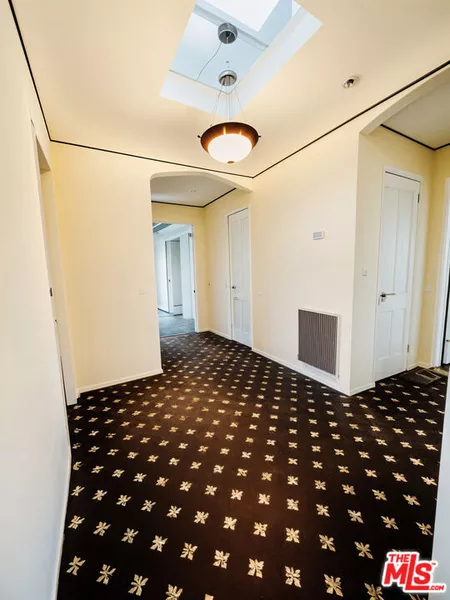 3 bedrooms apartment for rent in Mid Wilshire - Central Los Angeles, Los Angeles