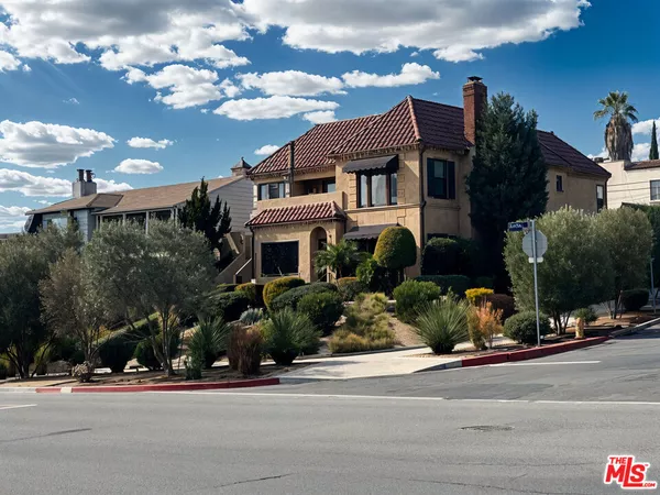 3 bedrooms apartment for rent in Mid Wilshire - Central Los Angeles, Los Angeles