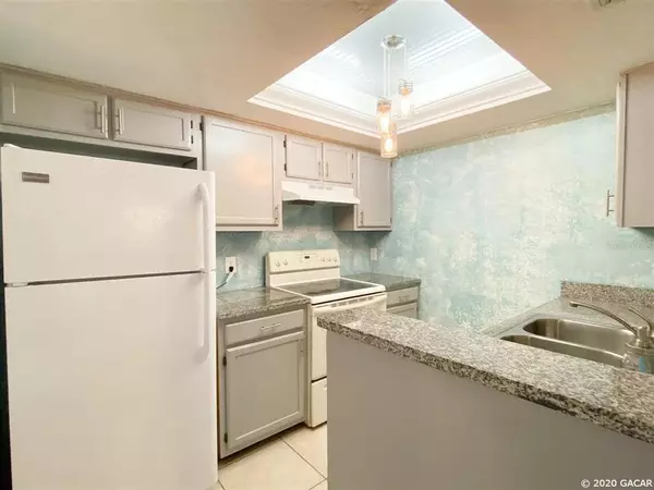 2 bedrooms apartment for rent in West Gainesville - West Gainesville, Gainesville