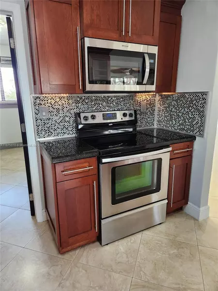 4 bedrooms apartment for rent in Tamiami - Miami Dade, Miami