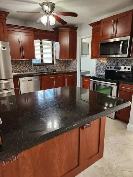 4 bedrooms apartment for rent in Tamiami - Miami Dade, Miami