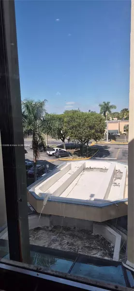 2 bedrooms apartment for rent in Tamiami - Miami Dade, Miami