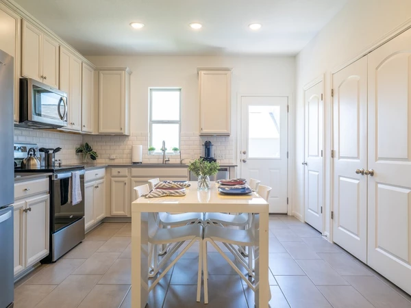 3 bedrooms apartment for rent in Manor - East Austin, Austin