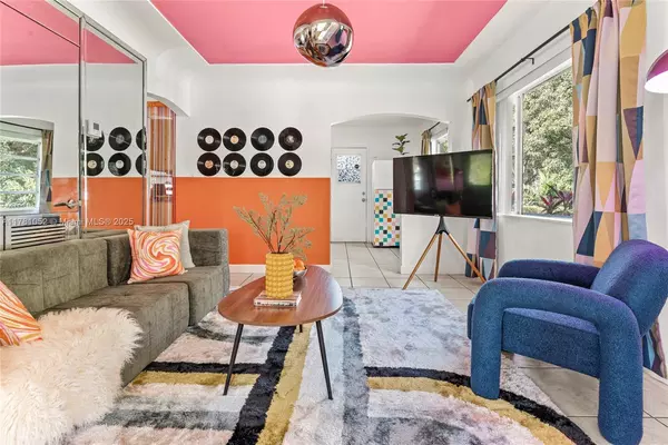 3 bedrooms apartment for rent in Beverly Terrace - Miami, Miami