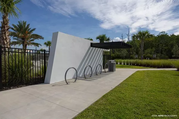 3 bedrooms apartment for rent in Vista East - East Orlando, Orlando