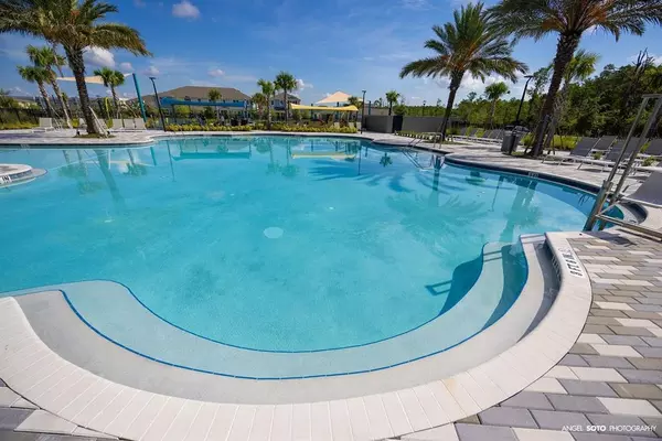 3 bedrooms apartment for rent in Vista East - East Orlando, Orlando