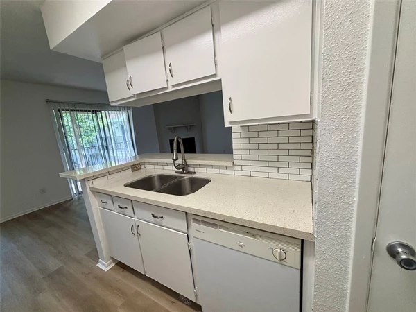 1 bedroom apartment for rent in Woodlake/ Briar Meadow - West Houston, Houston