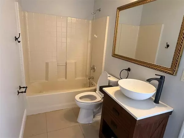 6 bedrooms apartment for rent in Waterford Lakes - East Orlando, Orlando