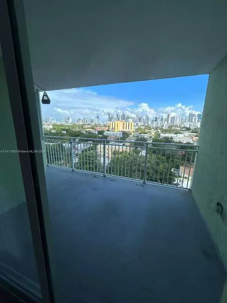 2 bedrooms apartment for rent in Downtown Miami - Miami, Miami