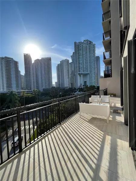 2 bedrooms apartment for rent in Downtown Miami - Miami, Miami