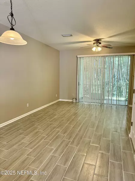 2 bedrooms apartment for rent in Secret Cove - Southside, Jacksonville