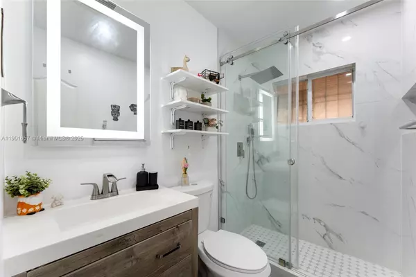 2 bedrooms apartment for rent in Coral Way - Miami, Miami