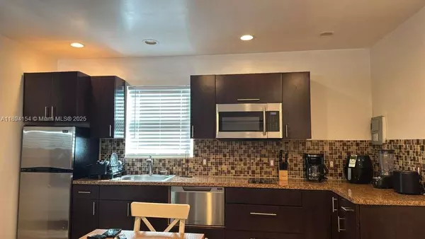 Studio Apartment for rent in Coral Way - Miami, Miami