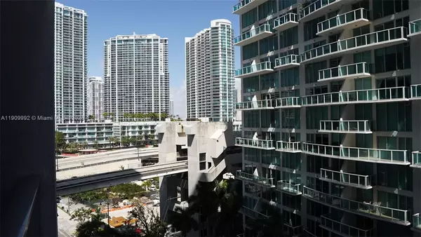 2 bedrooms apartment for rent in Downtown Miami - Miami, Miami