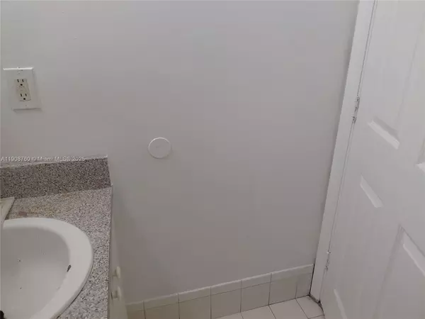 4 bedrooms apartment for rent in North Miami - Miami Dade, Miami