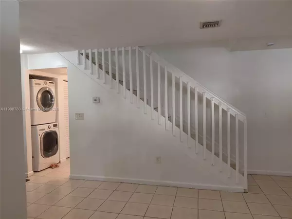 4 bedrooms apartment for rent in North Miami - Miami Dade, Miami