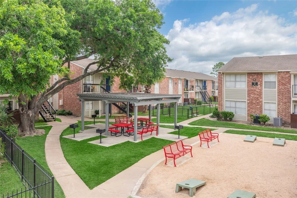 2 bedrooms apartment for rent in Woodlake/ Briar Meadow - West Houston, Houston