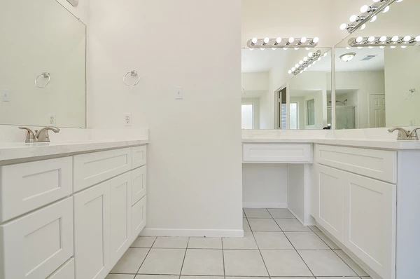 5 bedrooms apartment for rent in Winsdor Park - West Houston, Houston