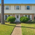 4 bedrooms apartment for rent in Spring Branch East - Nw Houston, Houston