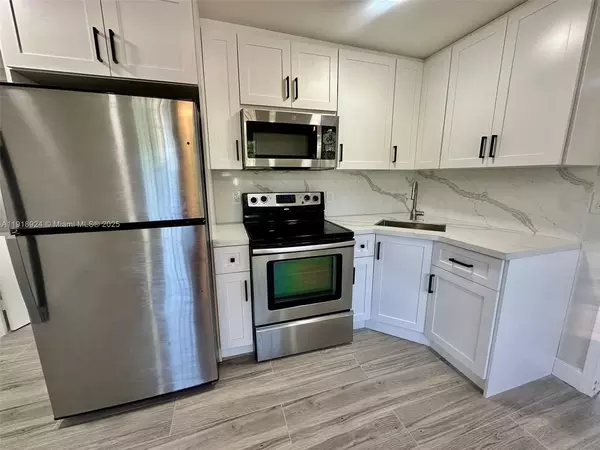 1 bedroom apartment for rent in Opa Locka - Miami Dade, Miami