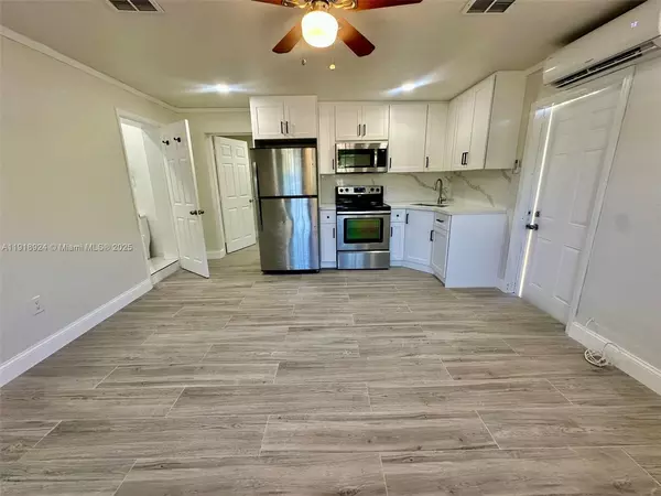 1 bedroom apartment for rent in Opa Locka - Miami Dade, Miami