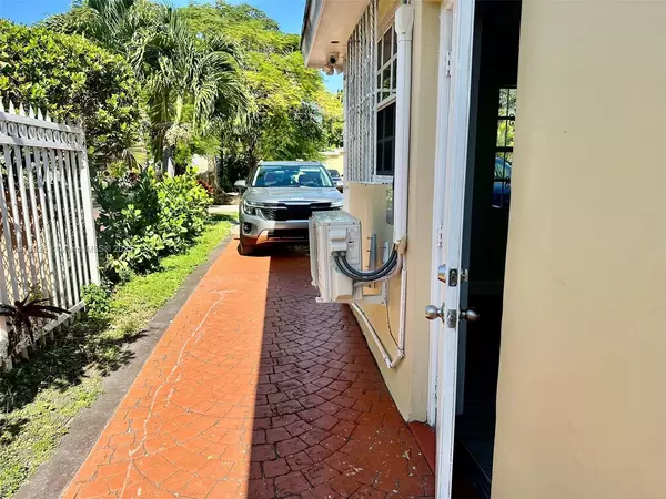 1 bedroom apartment for rent in Opa Locka - Miami Dade, Miami