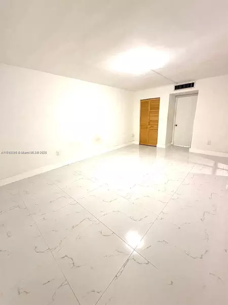2 bedrooms apartment for rent in North Miami Beach - Miami Dade, Miami