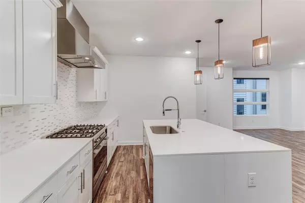 3 bedrooms apartment for rent in Old East Dallas - Ne Dallas, Dallas