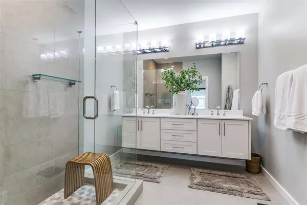 3 bedrooms apartment for rent in Old East Dallas - Ne Dallas, Dallas