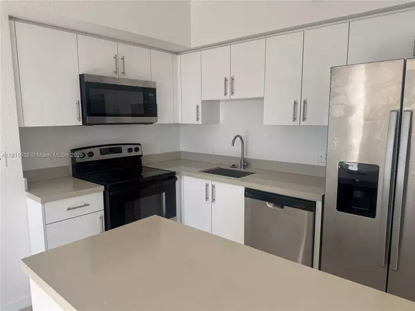 3 bedrooms apartment for rent in Tamiami - Miami Dade, Miami