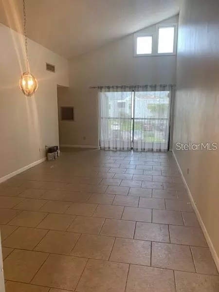 2 bedrooms apartment for rent in Vista East - East Orlando, Orlando