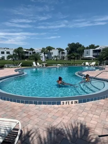 2 bedrooms apartment for rent in Vista East - East Orlando, Orlando