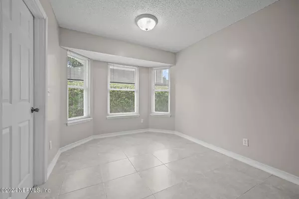 3 bedrooms apartment for rent in Sans Pareil - Beaches, Jacksonville