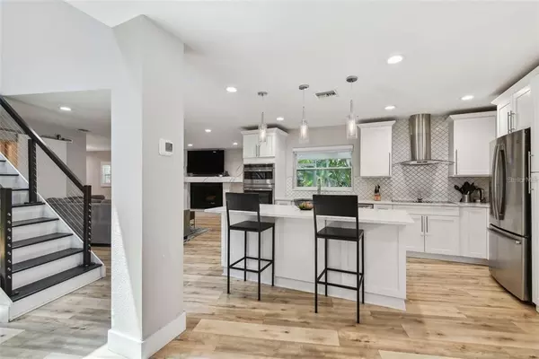 4 bedrooms apartment for rent in Beach Park - West Tampa, Tampa