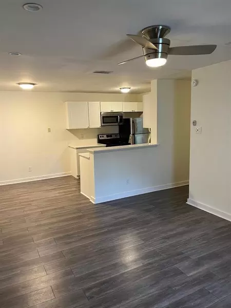 2 bedrooms apartment for rent in Oak Lawn - Ne Dallas, Dallas