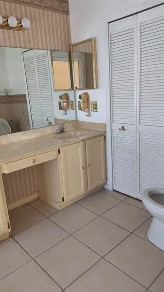 4 bedrooms apartment for rent in Southchase - South Orlando, Orlando