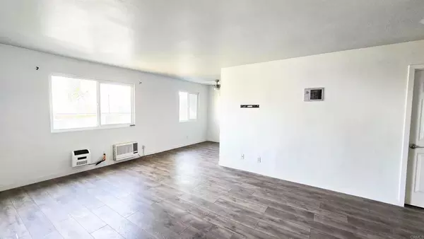 2 bedrooms apartment for rent in Shelltown - South SD, San Diego