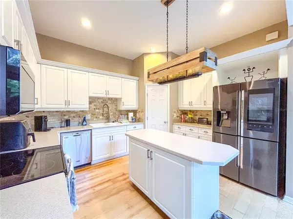 3 bedrooms apartment for rent in West Gainesville - West Gainesville, Gainesville