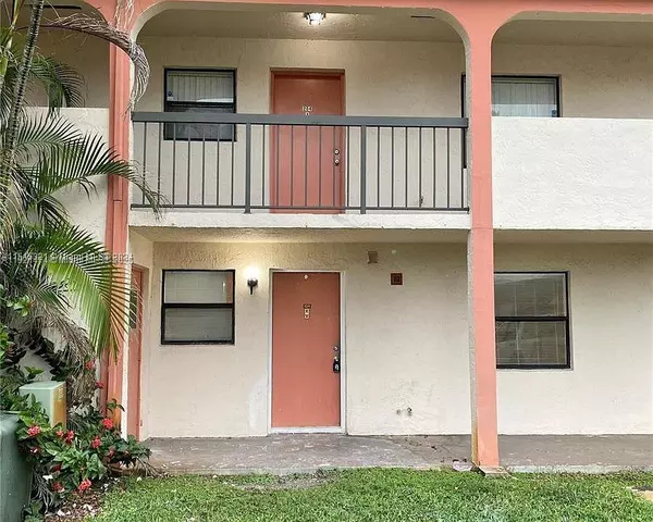 2 bedrooms apartment for rent in West Park - Broward County, Miami