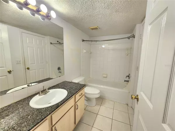 2 bedrooms apartment for rent in Waterford Lakes - East Orlando, Orlando