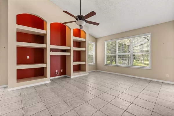 4 bedrooms apartment for rent in Waterford Lakes - East Orlando, Orlando