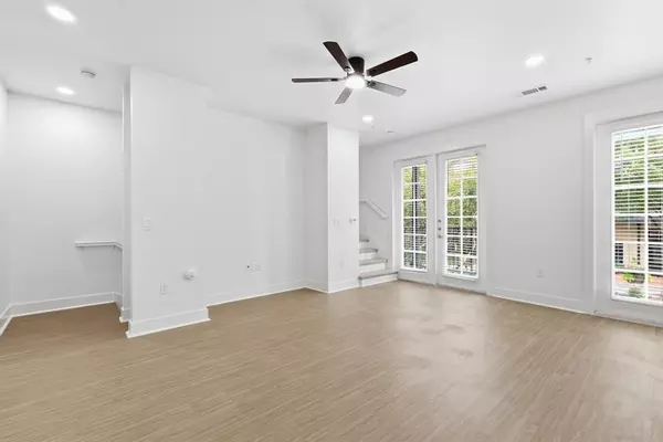 2 bedrooms apartment for rent in Oak Lawn - Ne Dallas, Dallas