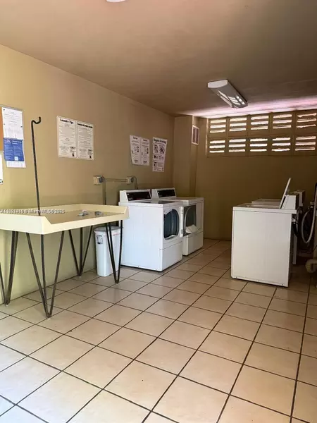 2 bedrooms apartment for rent in Kendall - Miami Dade, Miami