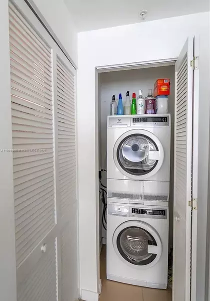 1 bedroom apartment for rent in Downtown Miami - Miami, Miami