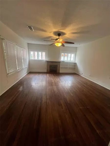 3 bedrooms apartment for rent in Lower Greenville - Ne Dallas, Dallas