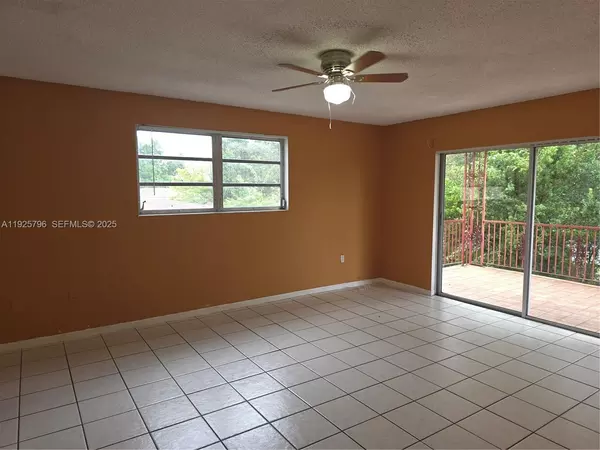 3 bedrooms apartment for rent in West Miami - Miami Dade, Miami