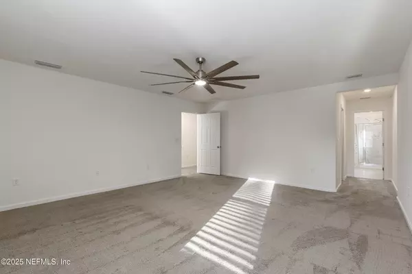4 bedrooms apartment for rent in Crystal Springs - Westside, Jacksonville