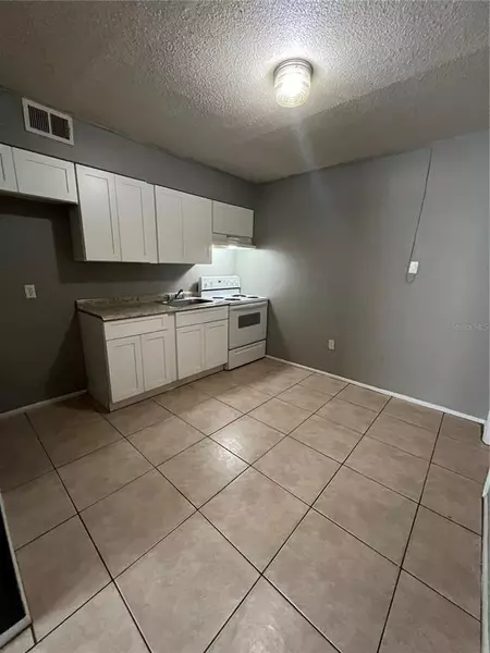 2 bedrooms apartment for rent in Pine Hills - West Orlando, Orlando