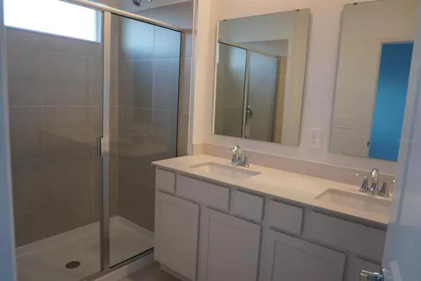 3 bedrooms apartment for rent in Vista East - East Orlando, Orlando