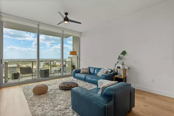 2 bedrooms apartment for rent in Central Business District - Central Orlando, Orlando